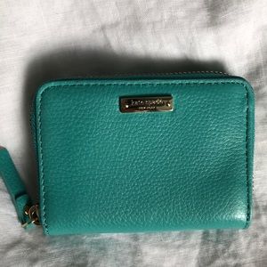 New Kate Spade Turquoise Zip Wallet